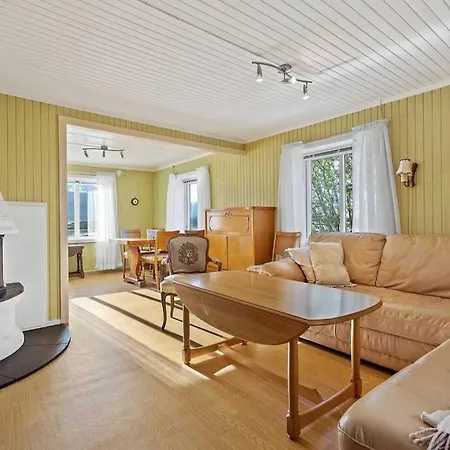 Panoramic Seaview House And Cabin By The Sea Feriehus Hovdan